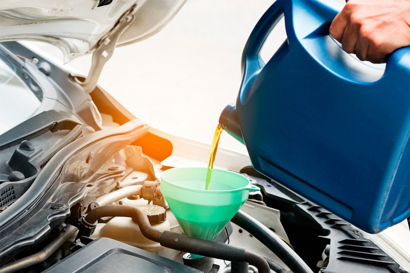 Motor oil: a complete immersion in the topic
